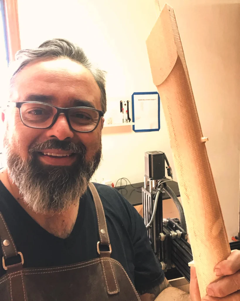 Luthier Carlos Urquidi